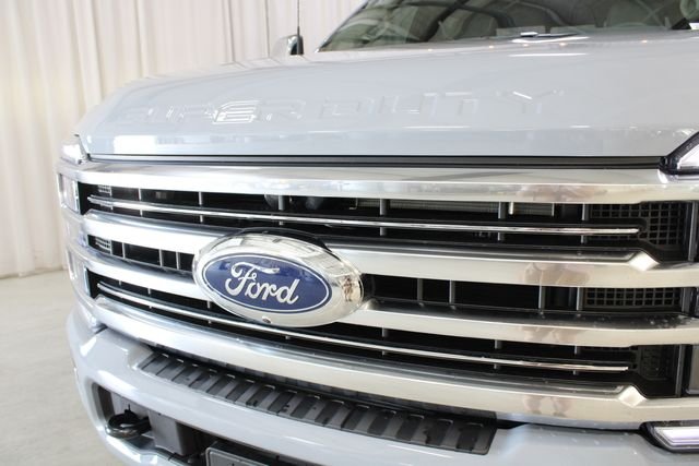 New 2026 Glacier Gray Metallic Tri-Coat Ford Platinum image 33
