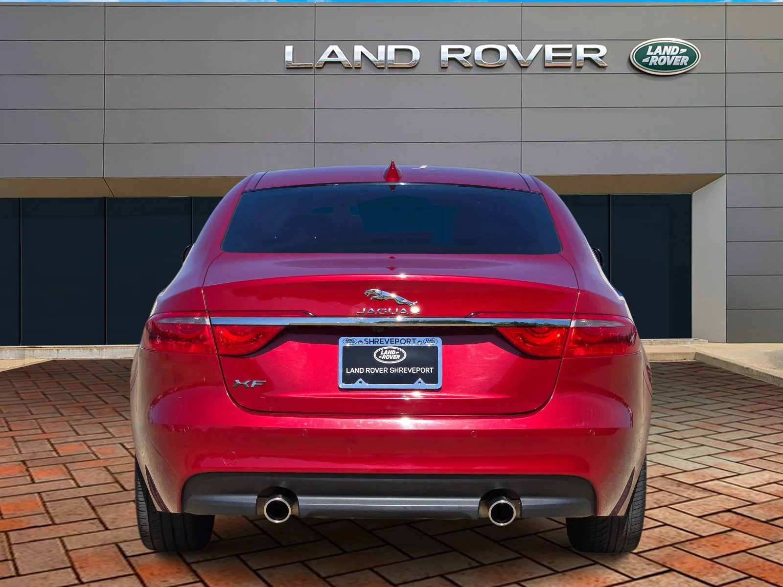 Used 2017  Jaguar 35t Premium image 5
