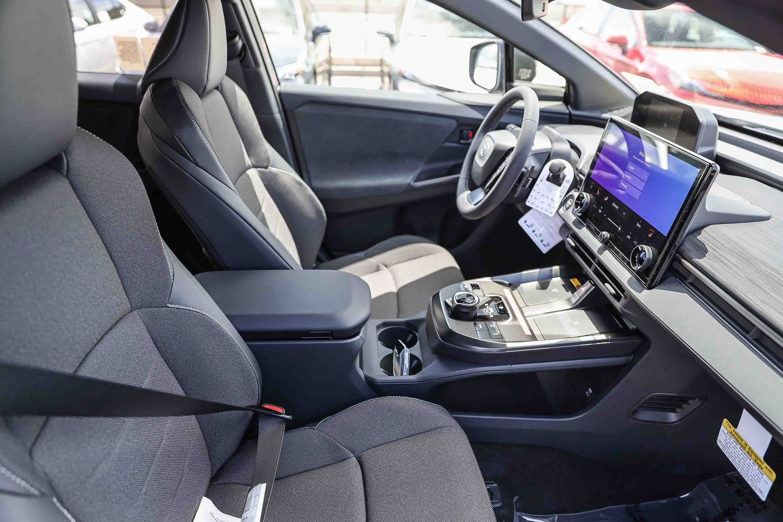 New 2026 Overcast Toyota  SE image 17