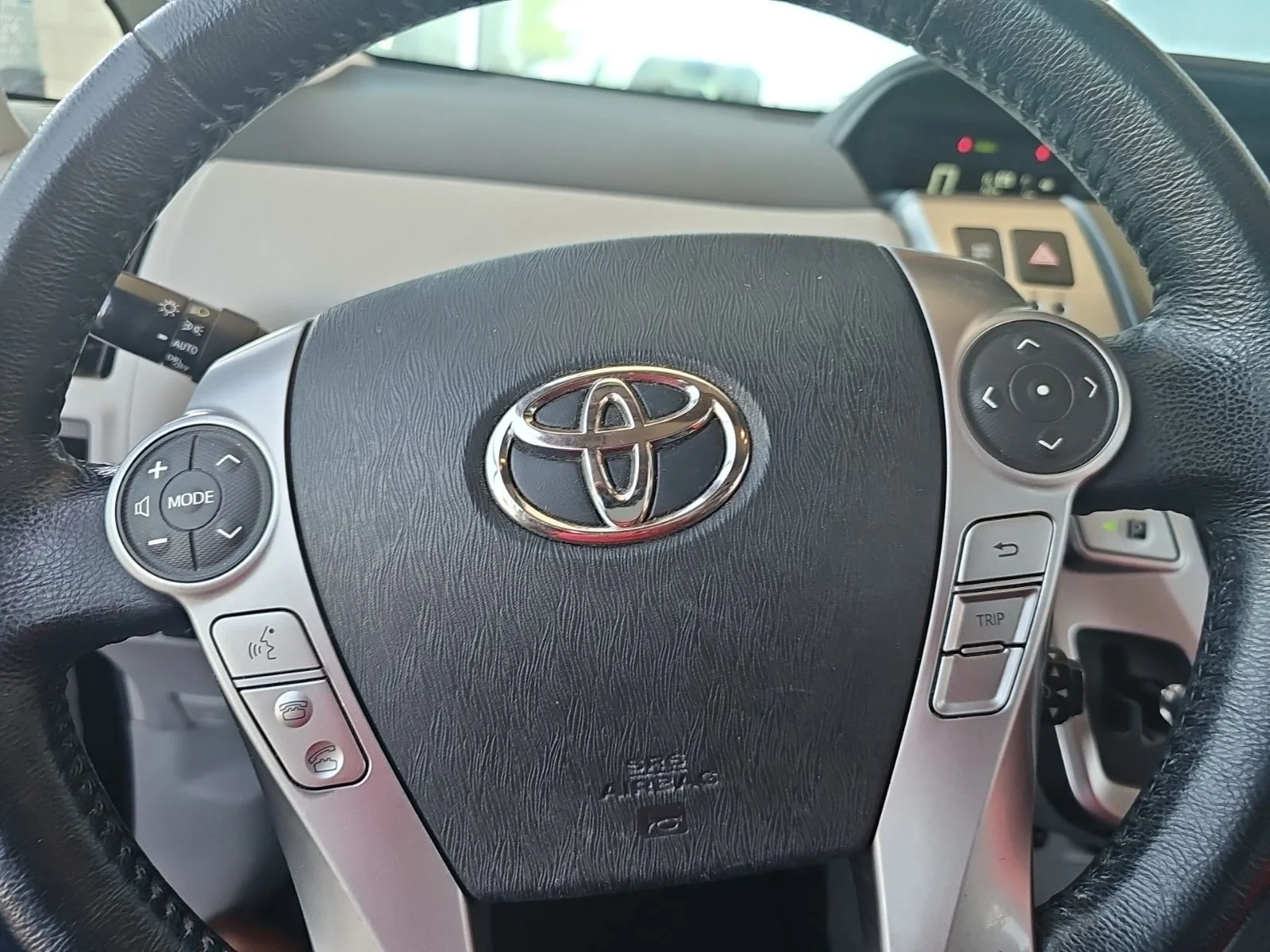 Used 2016 Gray Toyota Five image 8