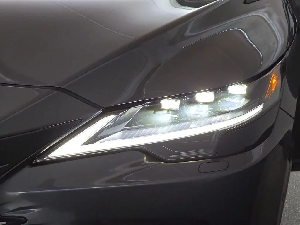 New 2026 Cloudburst Gray Lexus LUXURY image 29