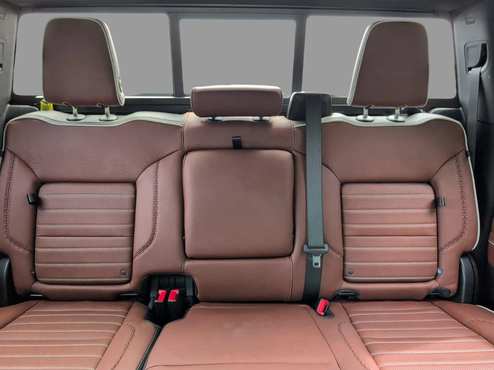 New 2026 Sterling Metallic GMC Denali Ultimate image 32