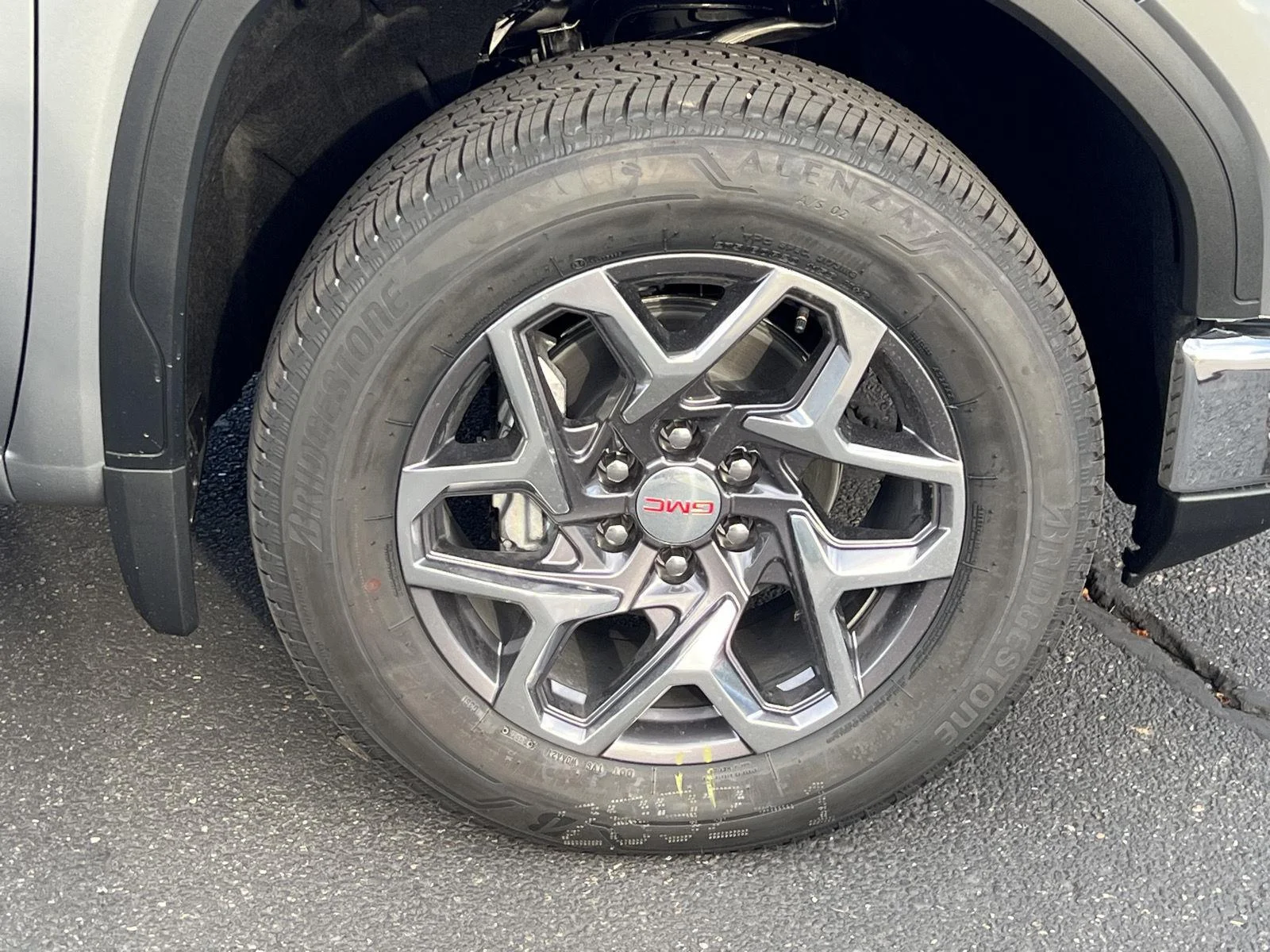 2026 GMC Sierra 1500 SLT - Photo 19