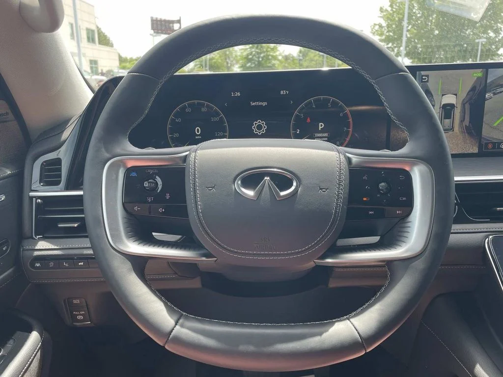 Used 2025 Black INFINITI SENSORY image 28