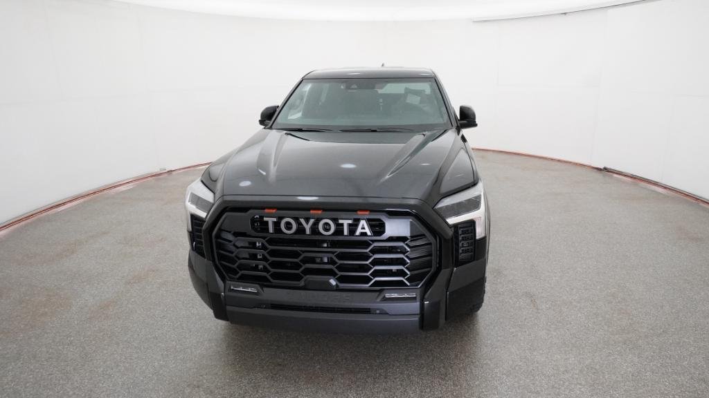 New 2026 Midnight Black Metallic Toyota SR5 image 18