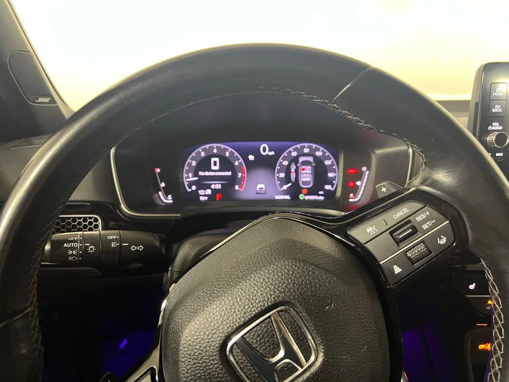 Used 2022 Morning Mist Metallic Honda Sport Touring image 9