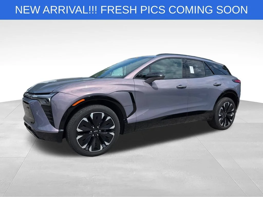 Used 2025 Chevrolet Blazer EV RS with VIN 3GNKDJRJ6SS169926 for sale in Mount Pleasant, SC