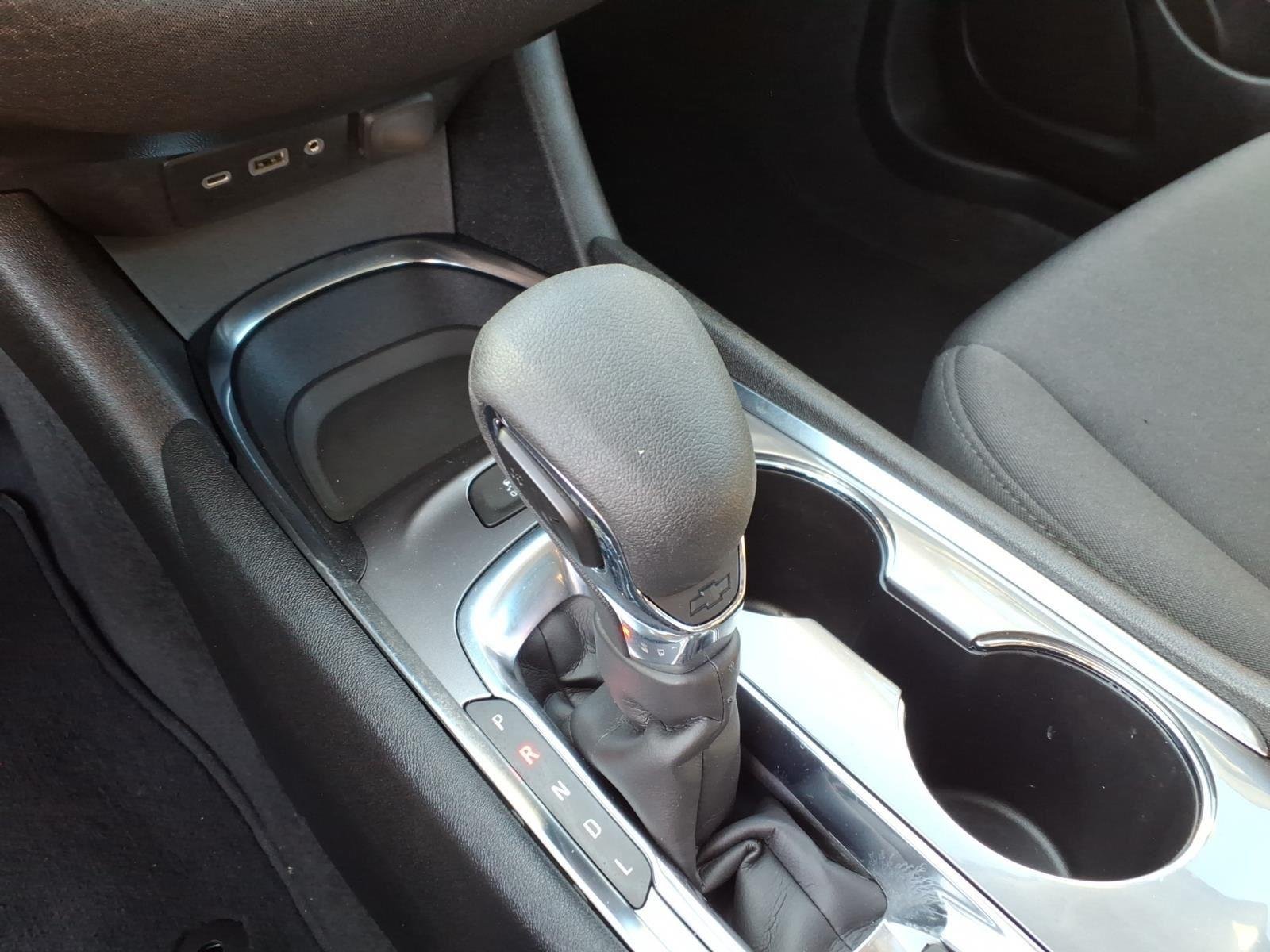 Used 2025 Mosaic Black Metallic Chevrolet LT image 7