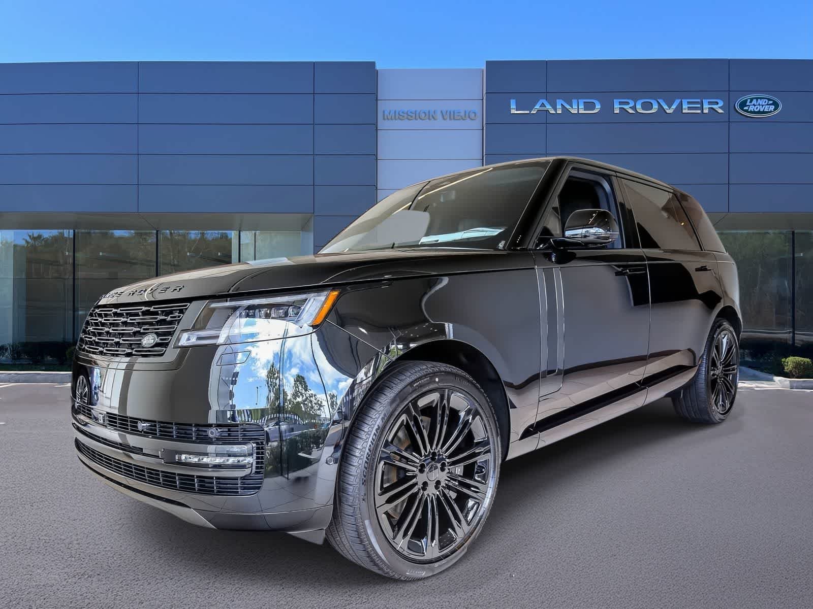 2026 Land Rover Range Rover 4.4 SE LWB 7's photo