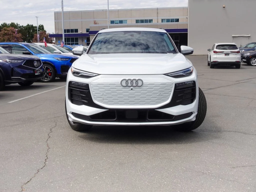 Used 2025 Audi Q6 e-tron Premium with VIN WA114BGF4SA042600 for sale in Elk Grove, CA