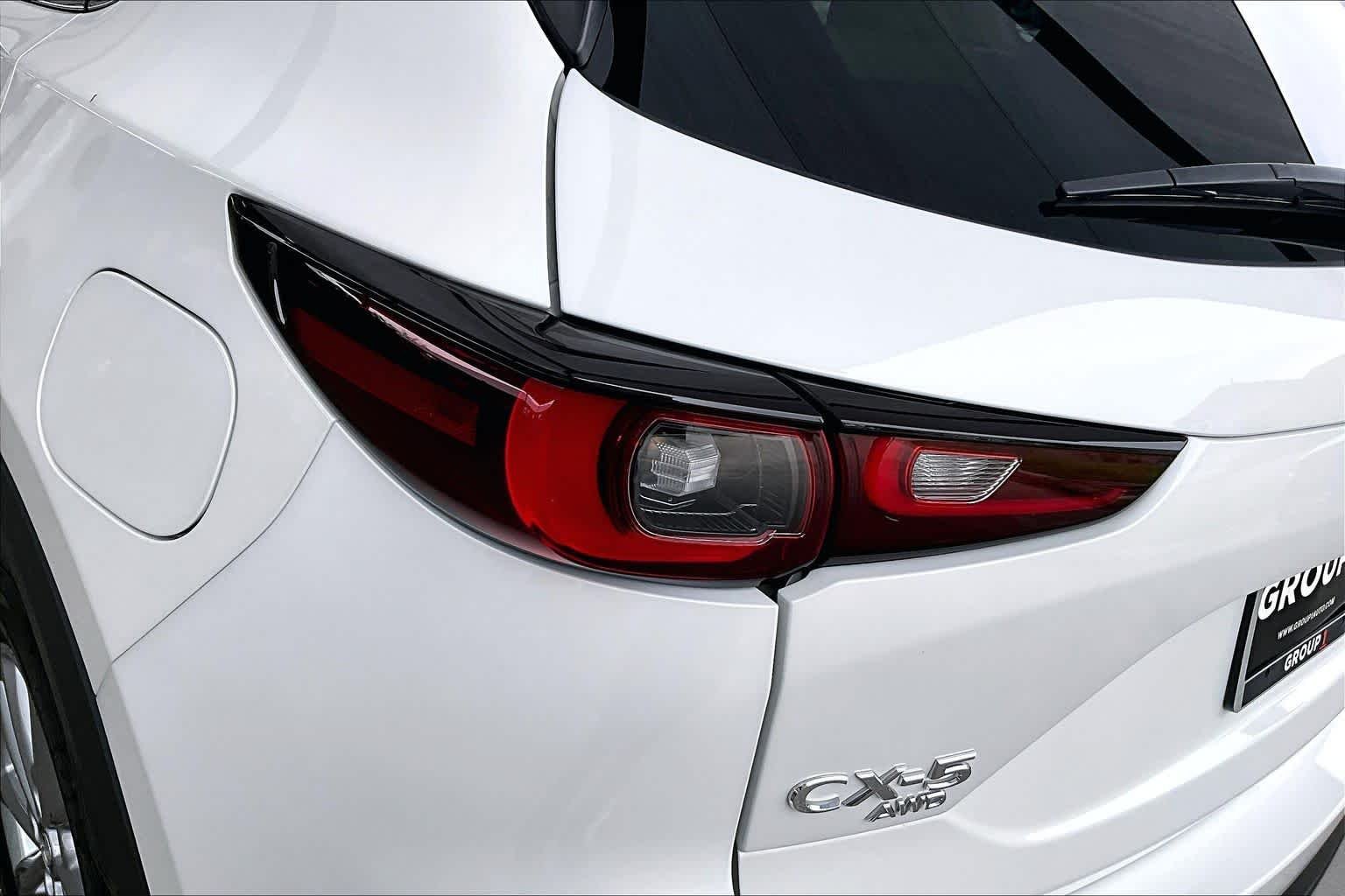 Used 2023 Rhodium White Metallic Mazda 2.5 S Select Package image 28