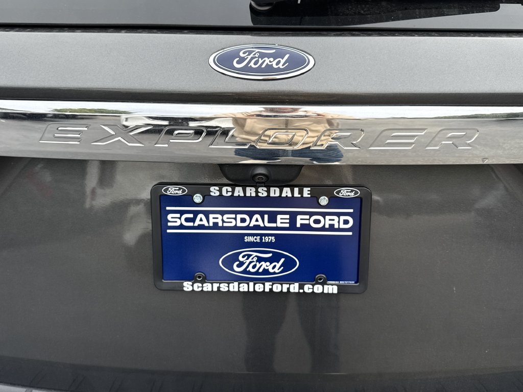 Used 2020 Gray Ford XLT image 37