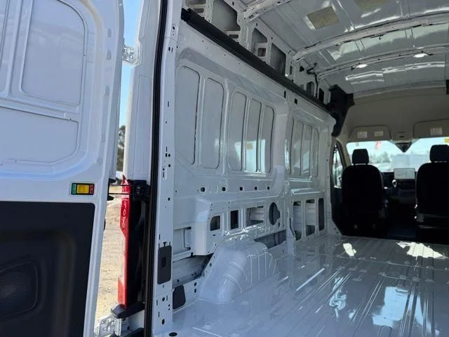 New 2026 Oxford White Ford Cargo Van image 8