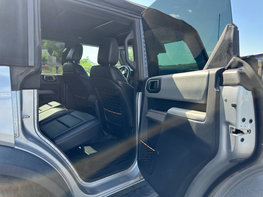 Used 2022 Iconic Silver Ford Badlands image 9