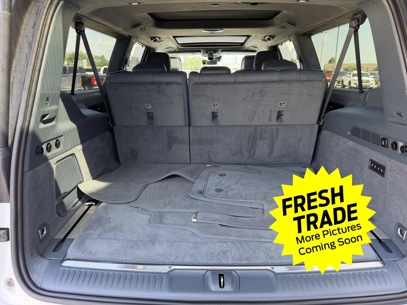 Used 2024 Bright White Clearcoat Jeep Series III image 8