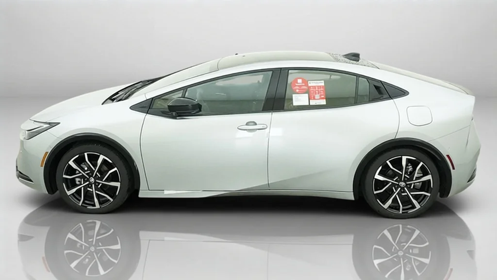 New 2027 Cutting Edge Toyota XSE Premium image 2