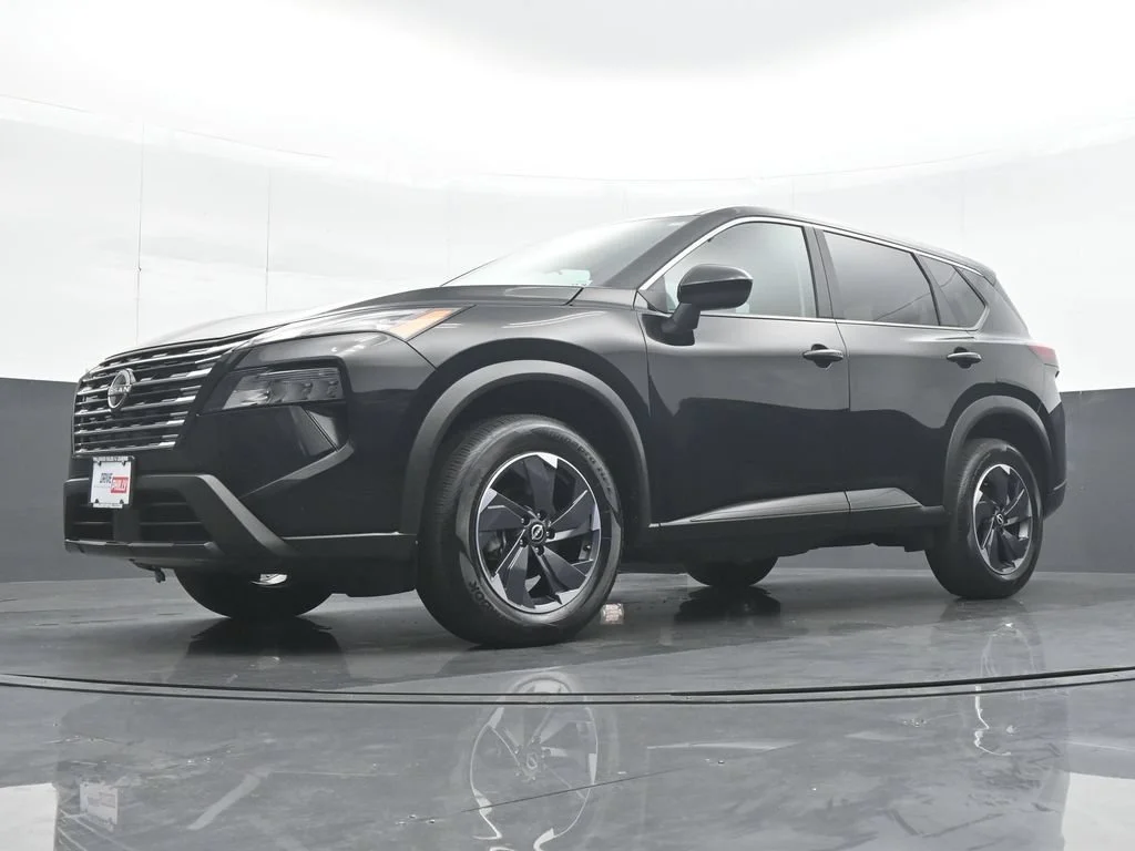 Used 2025 Black Nissan SV image 26