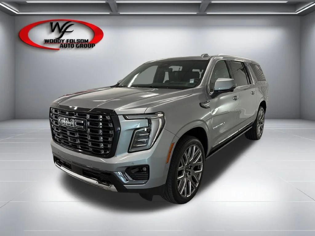 New 2026 Sterling Metallic GMC Denali Ultimate image 3