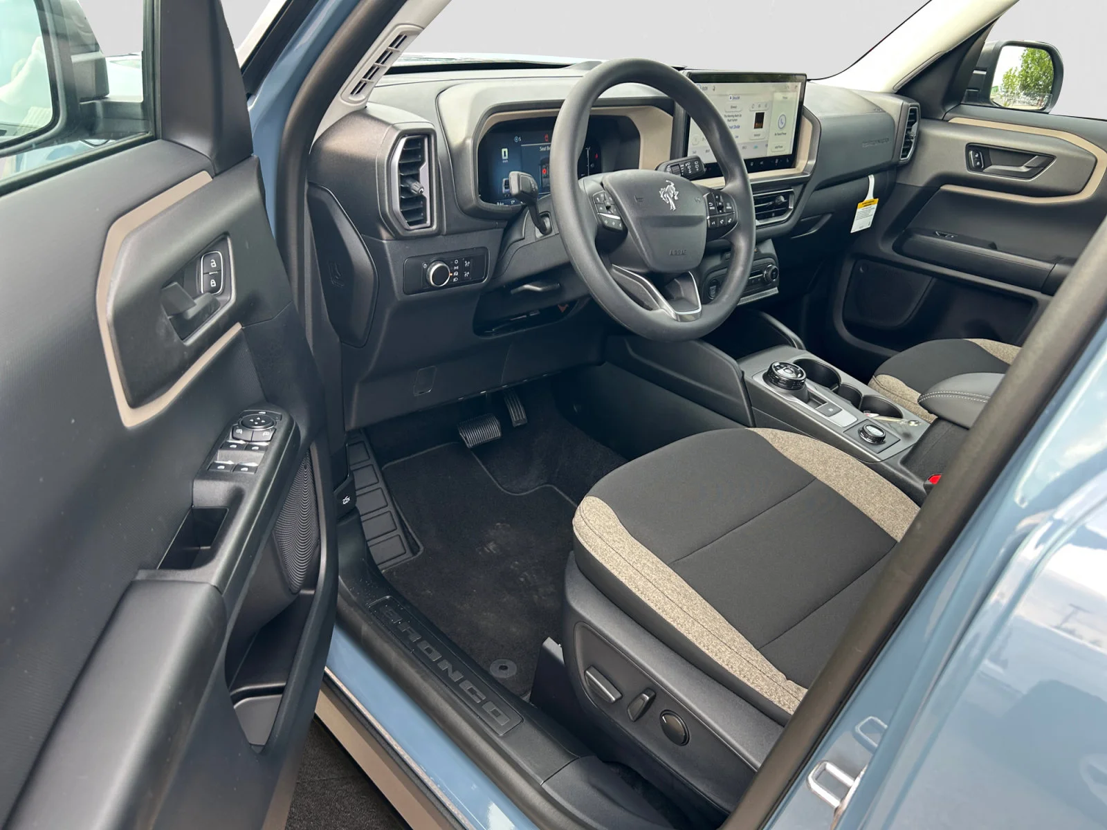 New 2026 Azure Grey Metallic Tri-Coat Ford Big Bend image 12