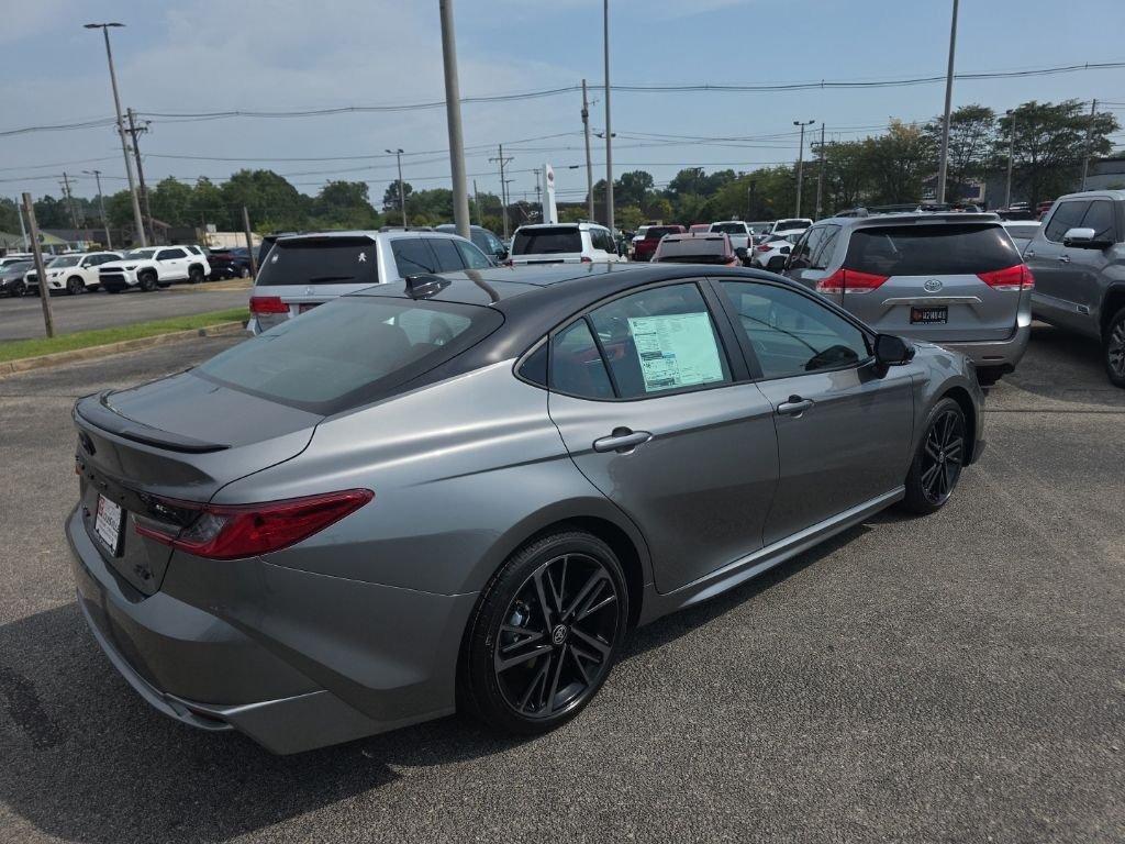 New 2026 Heavy Metal with Midnight Black Metallic roof Toyota XSE image 5