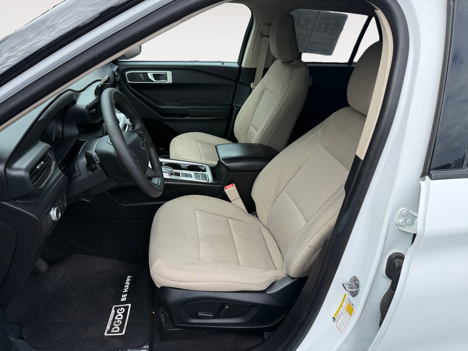 Certified Used 2021 Oxford White Ford Base image 10
