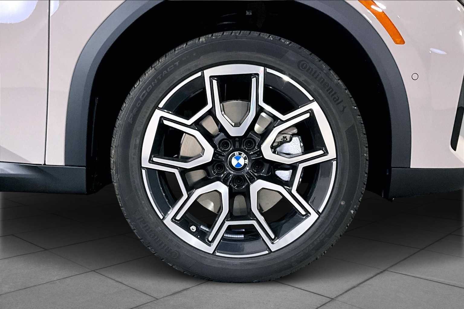 2026 BMW X2 28i - Photo 17