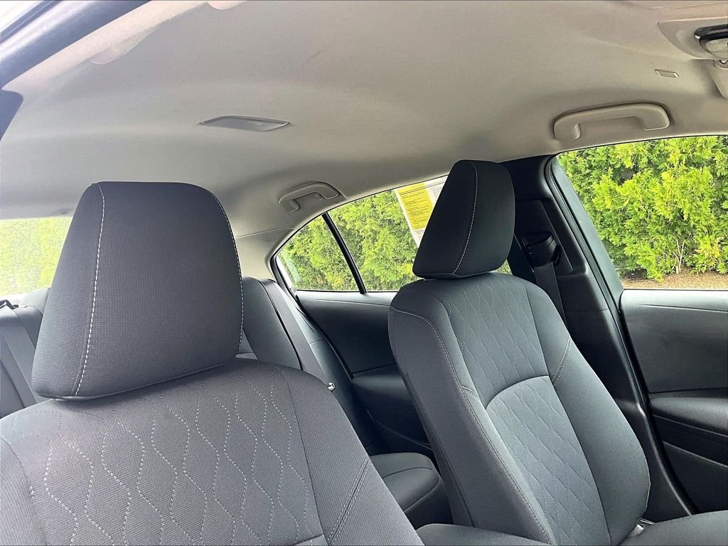 Used 2024 White Toyota LE image 22