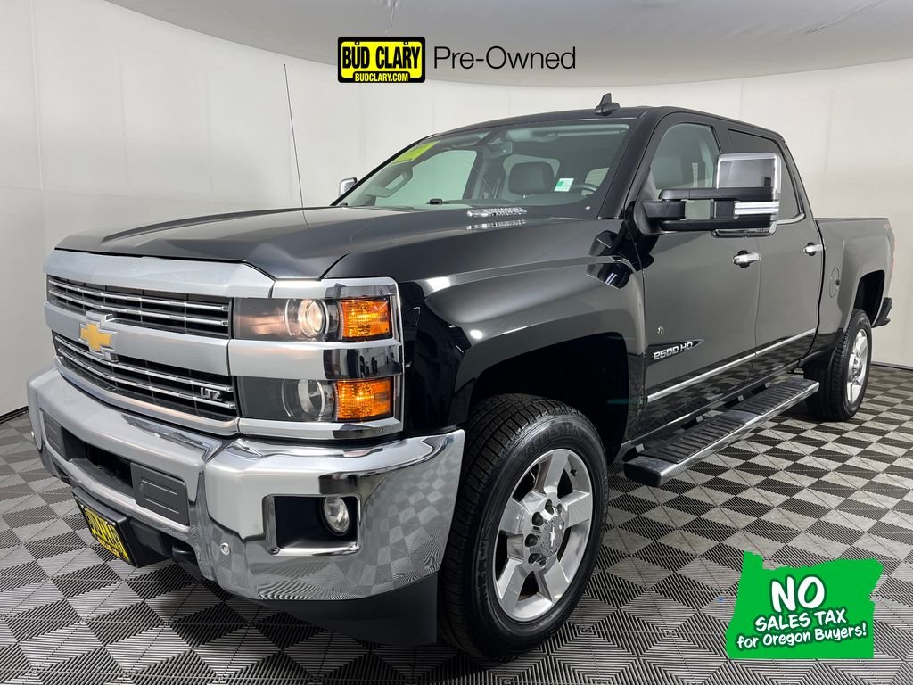 2016 Chevrolet Silverado HD LTZ 4WD Crew Cab Standard Box's photo