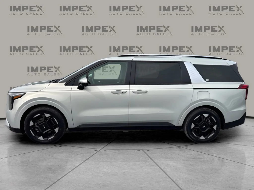 Used 2025 White Kia EX image 2