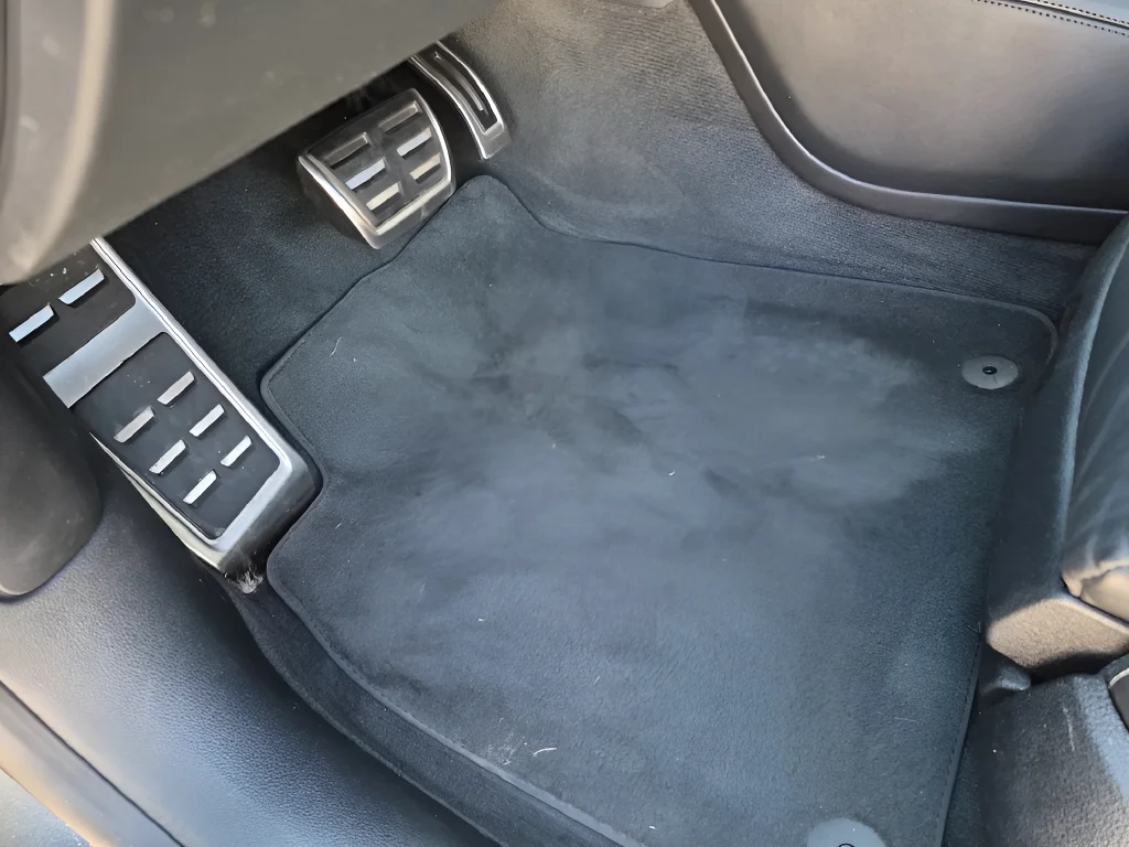 Used 2016  Audi 4.0T Prestige image 19