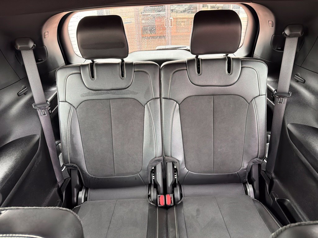 Used 2025 Silver Jeep Altitude X image 14