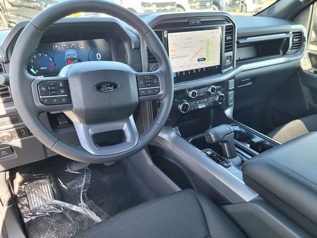 New 2026 Agate Black Metallic Ford XLT image 87