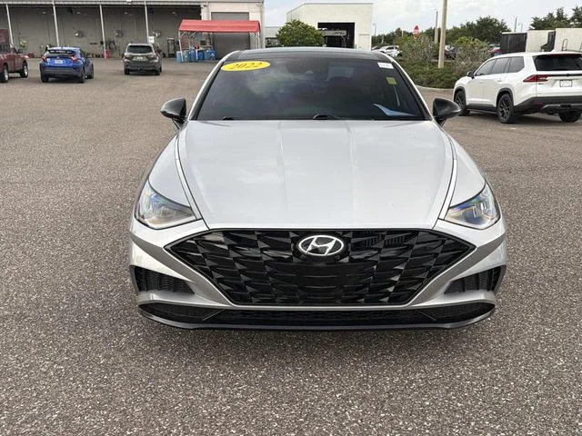 Certified Used 2022  Hyundai SEL Plus image 9