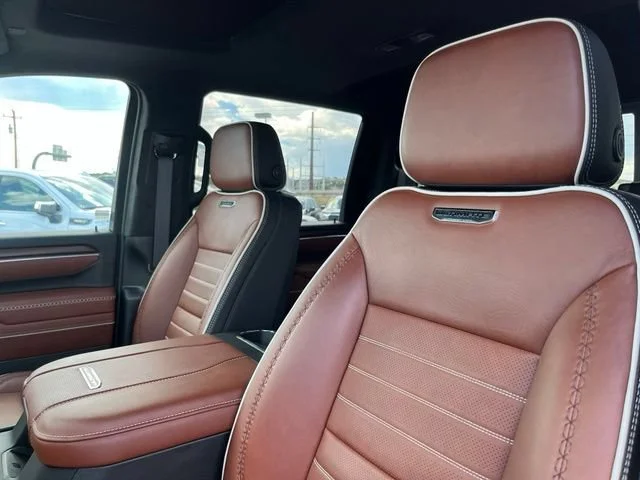 New 2026 Glacier White Tricoat GMC Denali Ultimate DRW image 14