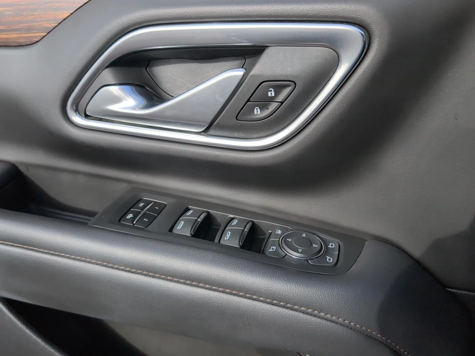 Used 2022 Dark Ash Metallic Chevrolet High Country image 16