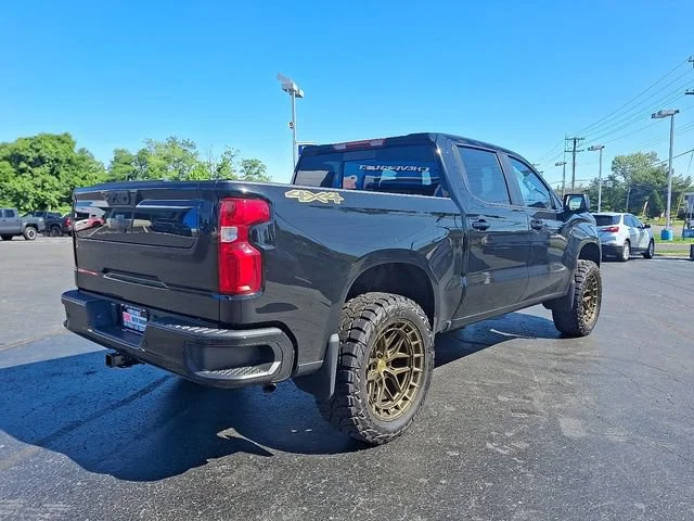 New 2024 Black Chevrolet RST image 7