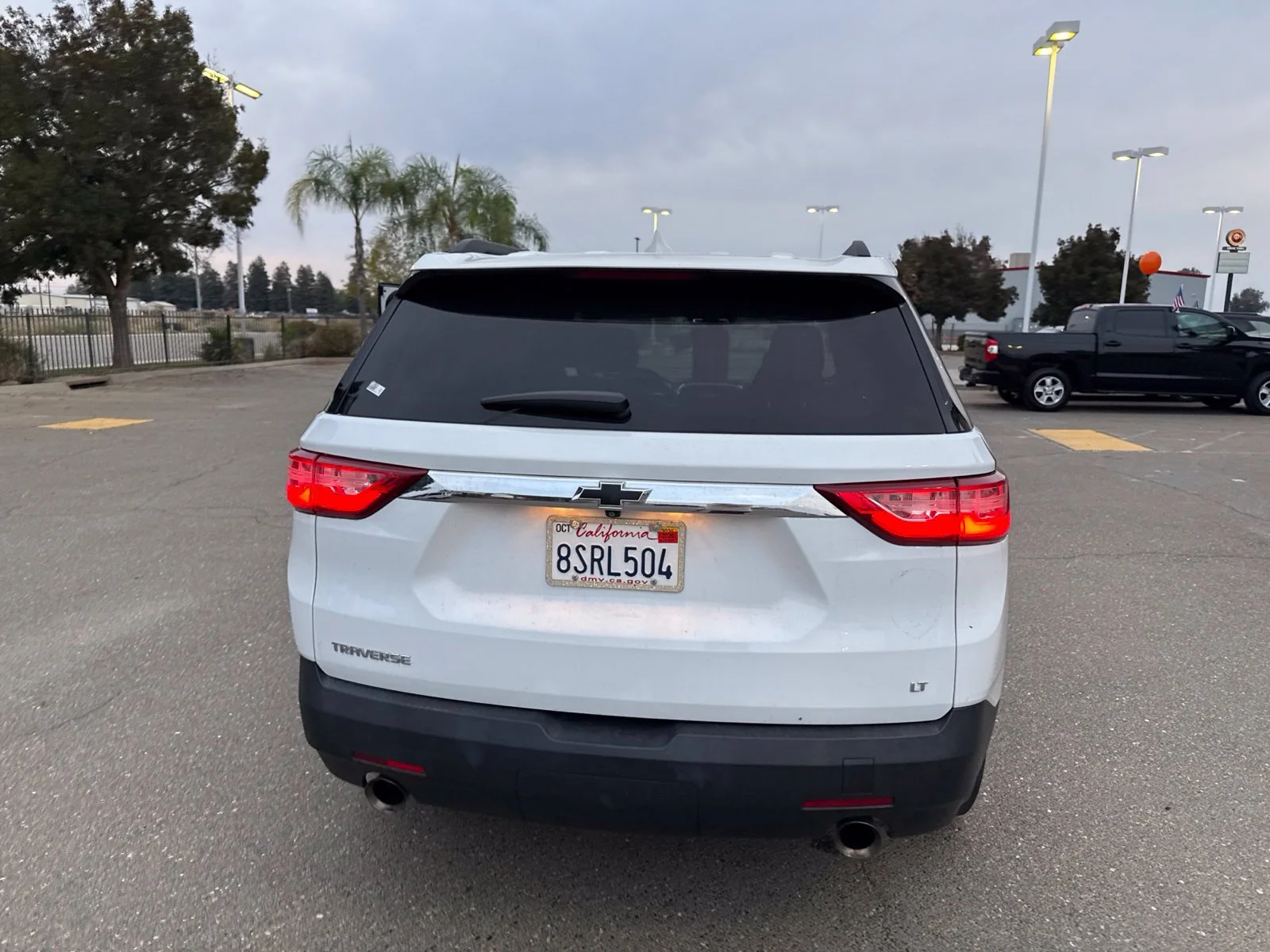 Used 2020 SUMMIT WHITE Chevrolet LT Cloth image 4