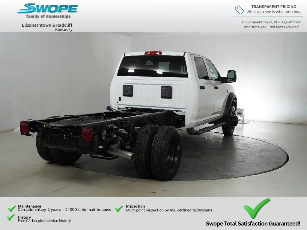 New 2026 Bright White Clearcoat RAM Tradesman image 5