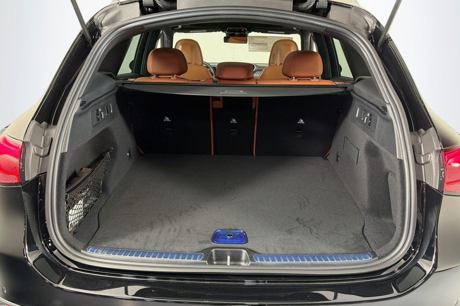 New 2027 Black Mercedes-Benz GLC 300 SUV image 22