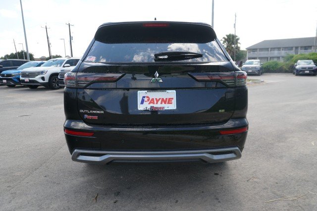 2025 Mitsubishi Outlander SE - Photo 6