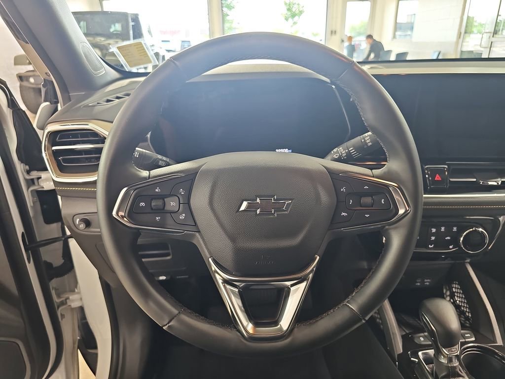 Certified Used 2024 Summit White Chevrolet ACTIV image 22