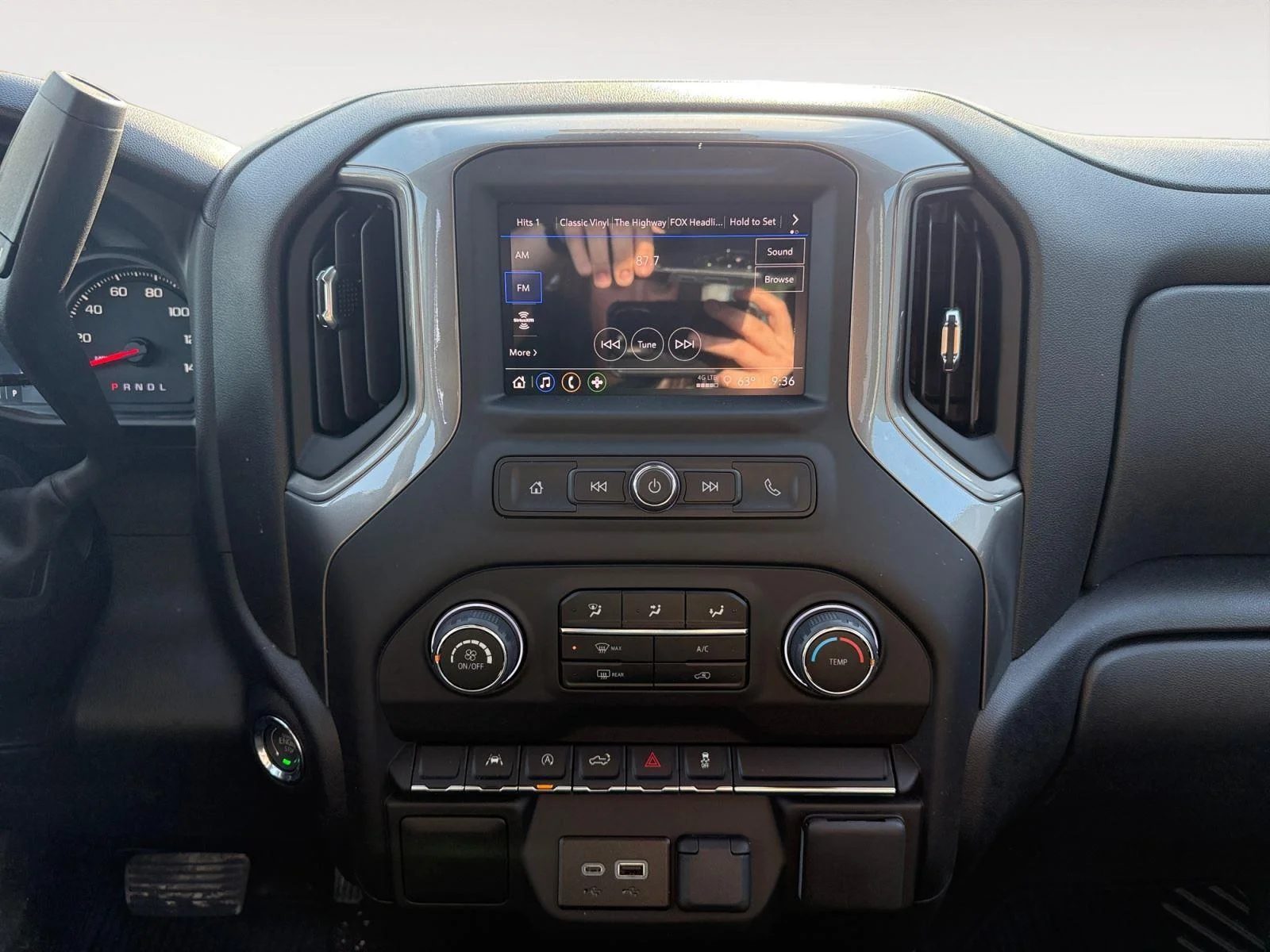 2026 Chevrolet Silverado 1500 Custom - Photo 14