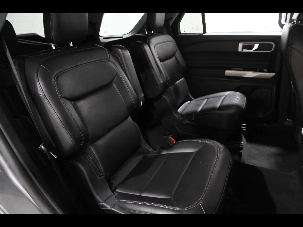 Certified Used 2022 Carbonized Gray Ford XLT image 19