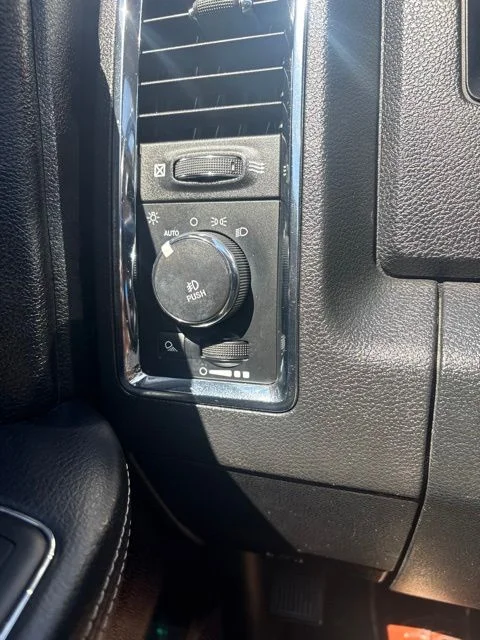 Used 2017 Black Ram Laramie image 21