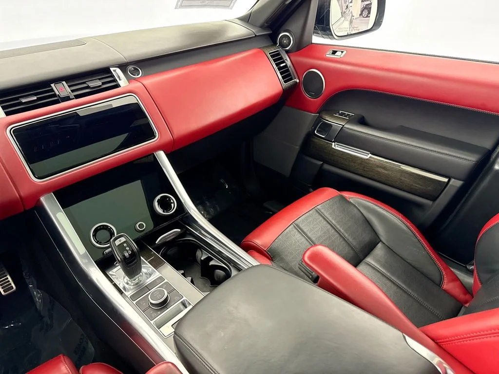 Used 2020 Gray Land Rover Autobiography image 24