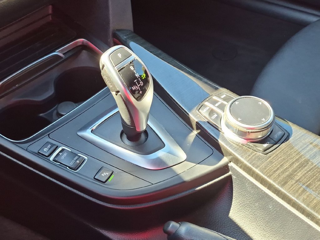 Used 2019 Black BMW 440i xDrive image 14