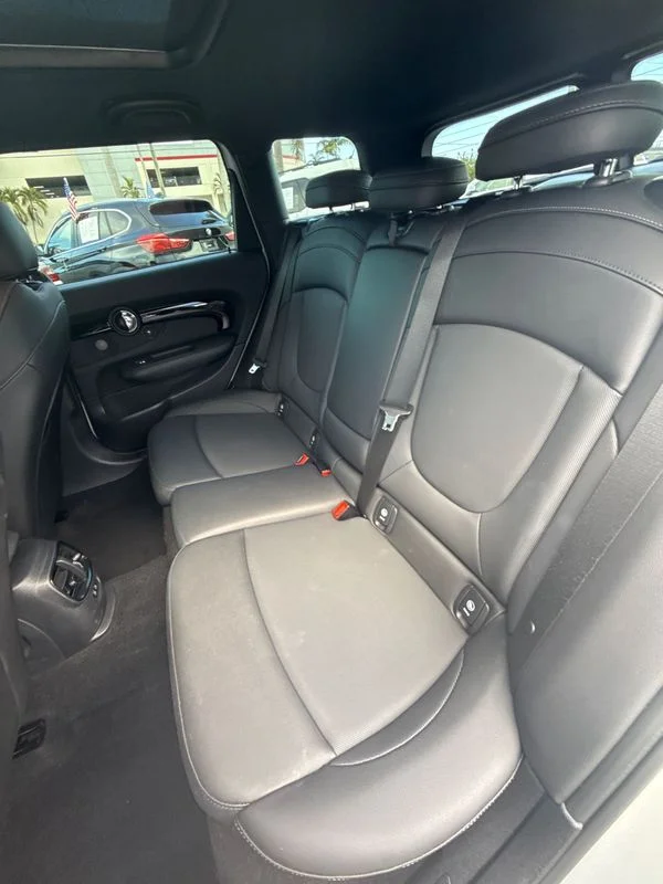 Used 2023 White MINI Cooper S image 13