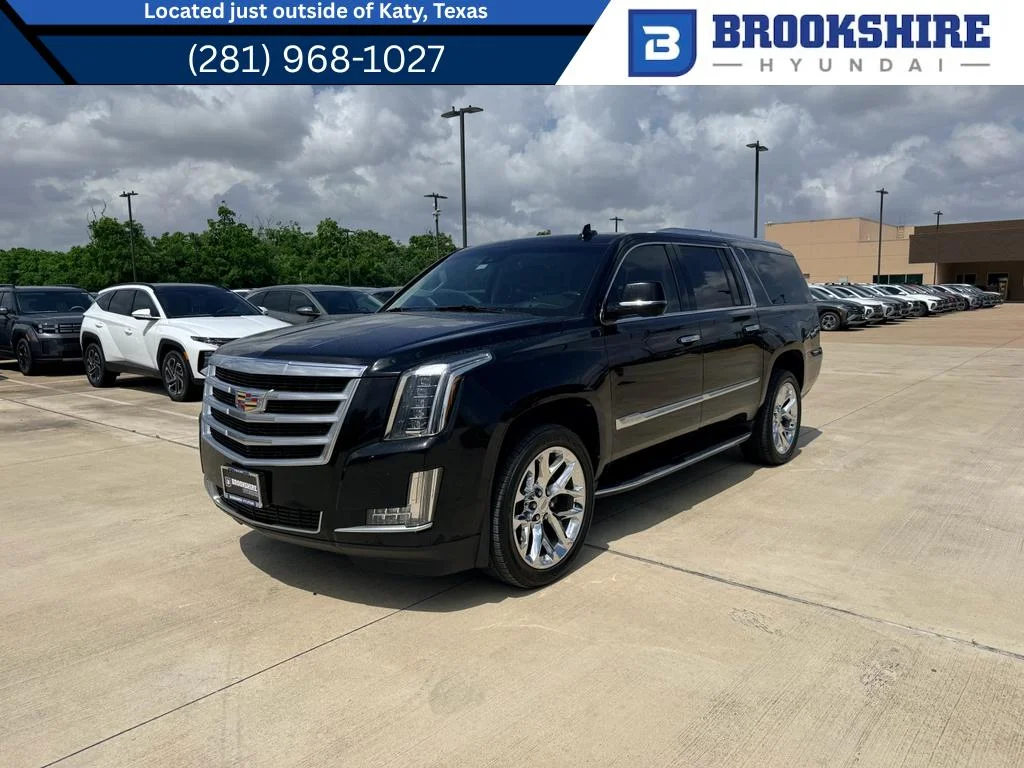 2019 Cadillac Escalade ESV 2WD Luxury's photo