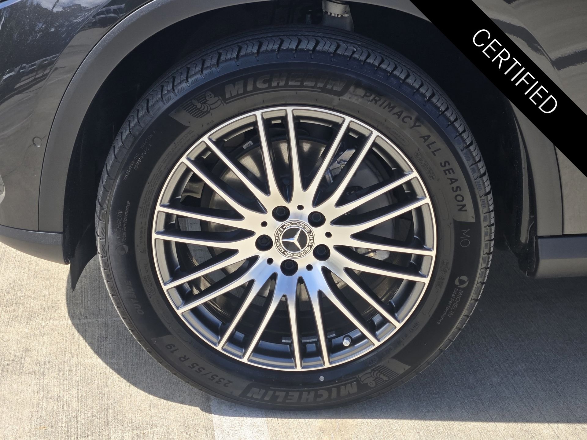 Certified Used 2026 Graphite Grey Metallic Mercedes-Benz GLC 300 image 12