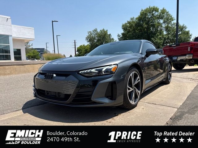 2023 Audi e-tron GT Premium Plus
